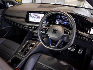 Volkswagen Golf R - Image 9