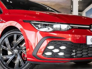 Volkswagen Golf GTI - Image 3
