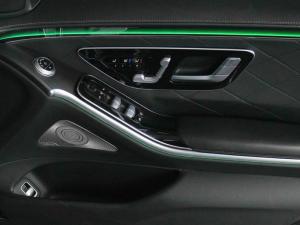 Mercedes-Benz S-Class S500 L 4Matic - Image 14
