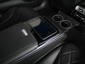 Mercedes-Benz S-Class S500 L 4Matic - Image 17