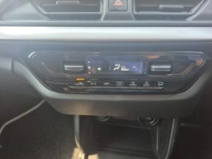 Suzuki Swift 1.2 GL+ auto - Image 15