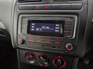 Volkswagen Polo Vivo hatch 1.4 Trendline - Image 7