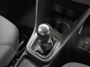Volkswagen Polo Vivo hatch 1.4 Trendline - Image 8