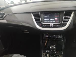 Opel Grandland X 1.6 Turbo - Image 11