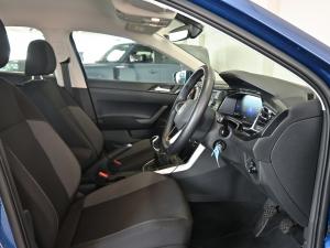 Volkswagen Polo hatch 1.0TSI Life manual - Image 13