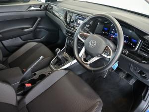 Volkswagen Polo hatch 1.0TSI Life manual - Image 8