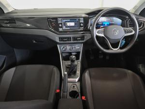 Volkswagen Polo hatch 1.0TSI Life manual - Image 9