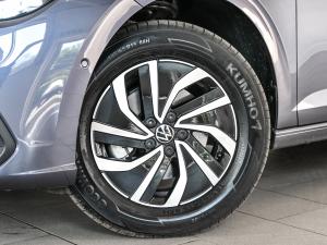 Volkswagen Polo hatch 1.0TSI Life auto - Image 2