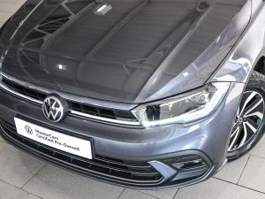 Volkswagen Polo hatch 1.0TSI Life auto - Image 3