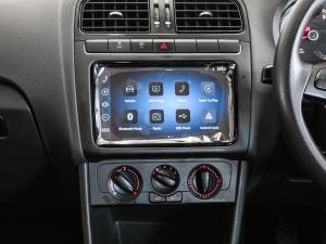 Volkswagen Polo Vivo hatch 1.4 - Image 11