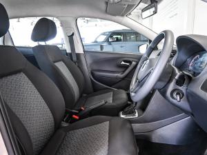 Volkswagen Polo Vivo hatch 1.6 Life - Image 13