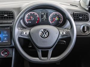 Volkswagen Polo Vivo hatch 1.6 Life - Image 7