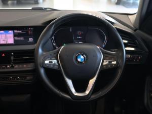 BMW 1 Series 118i Sport Line - Image 19
