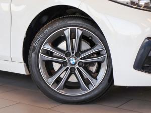 BMW 1 Series 118i Sport Line - Image 3