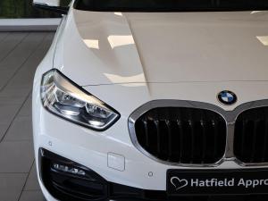 BMW 1 Series 118i Sport Line - Image 4