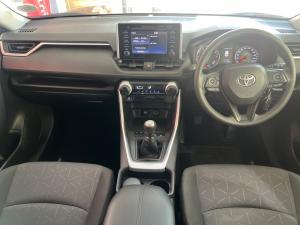 Toyota RAV4 2.0 GX - Image 6
