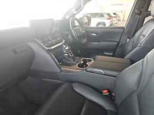 Toyota Land Cruiser 300 3.5T ZX - Image 7