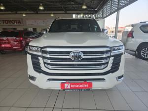 Toyota Land Cruiser 300 3.5T ZX - Image 4
