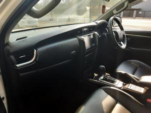 Toyota Fortuner 2.4GD-6 Raised Body automatic - Image 7