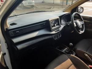Suzuki Ertiga 1.5 GA - Image 7