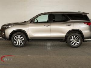 Toyota Fortuner 2.8GD-6 Raised Body automatic - Image 8