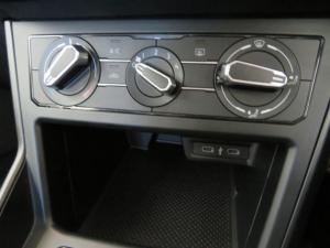 Volkswagen Polo 1.0 TSI - Image 15