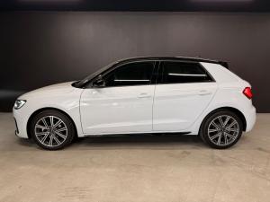 Audi A1 Sportback 30TFSI Advanced - Image 4