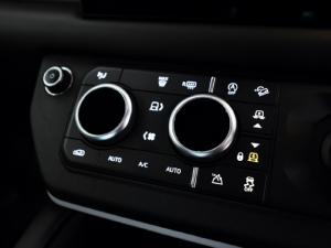 Land Rover Defender 130 D300 X-Dynamic HSE - Image 22