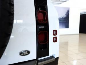 Land Rover Defender 130 D300 X-Dynamic HSE - Image 27