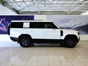 Land Rover Defender 130 D300 X-Dynamic HSE - Image 7