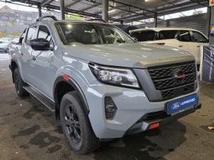 Nissan Navara 2.5DDTi double cab Pro-4X 4x4 - Image 1