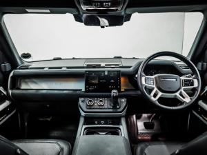 Land Rover Defender 110 D300 X-Dynamic HSE - Image 13