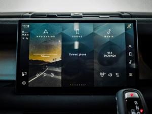 Land Rover Defender 110 D300 X-Dynamic HSE - Image 14