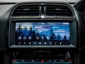 Jaguar F-Pace 30d AWD S - Image 14