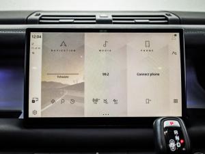Land Rover Defender 110 D300 X-Dynamic HSE - Image 14