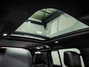 Land Rover Defender 110 D300 X-Dynamic HSE - Image 19