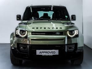 Land Rover Defender 110 D300 X-Dynamic HSE - Image 5