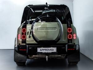 Land Rover Defender 110 D300 X-Dynamic HSE - Image 6