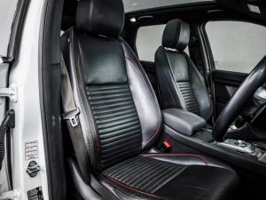 Land Rover Discovery Sport D180 R-Dynamic S - Image 12