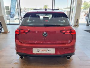 Volkswagen Golf GTI - Image 5