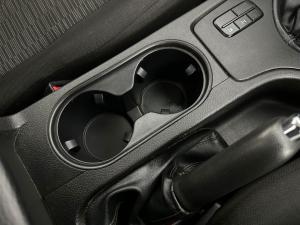 Ford Ranger 2.2TDCI XLSS/C - Image 12