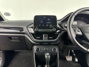 Ford Fiesta 1.0 Ecoboost Trend 5-Door automatic - Image 16