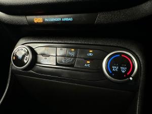 Ford Fiesta 1.0 Ecoboost Trend 5-Door automatic - Image 6