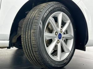 Ford Fiesta 1.0 Ecoboost Trend 5-Door automatic - Image 13