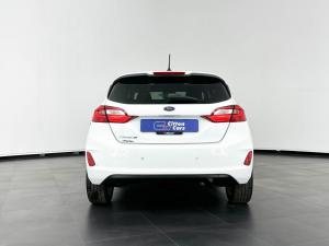 Ford Fiesta 1.0 Ecoboost Trend 5-Door automatic - Image 4