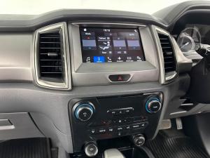 Ford Everest 2.2 TdciXLT automatic - Image 15
