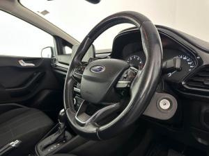 Ford Fiesta 1.0 Ecoboost Trend 5-Door automatic - Image 14
