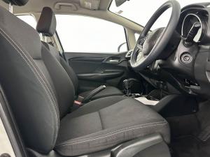 Honda WR-V 1.2 Comfort - Image 13