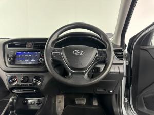 Hyundai i20 1.4 Motion automatic - Image 15
