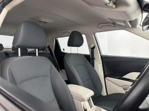 Mahindra XUV300 1.2T - Image 14